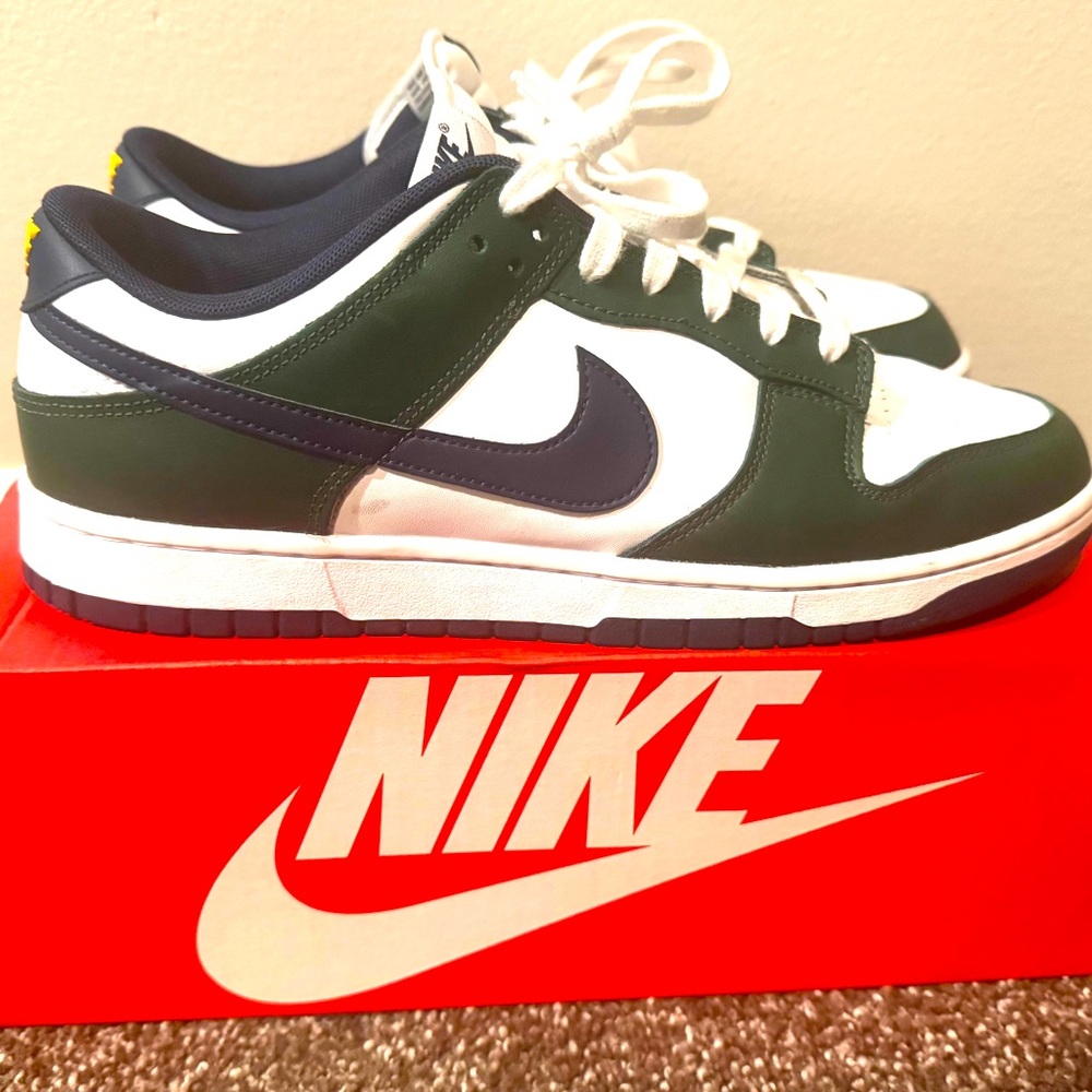 Nike Dunk Low